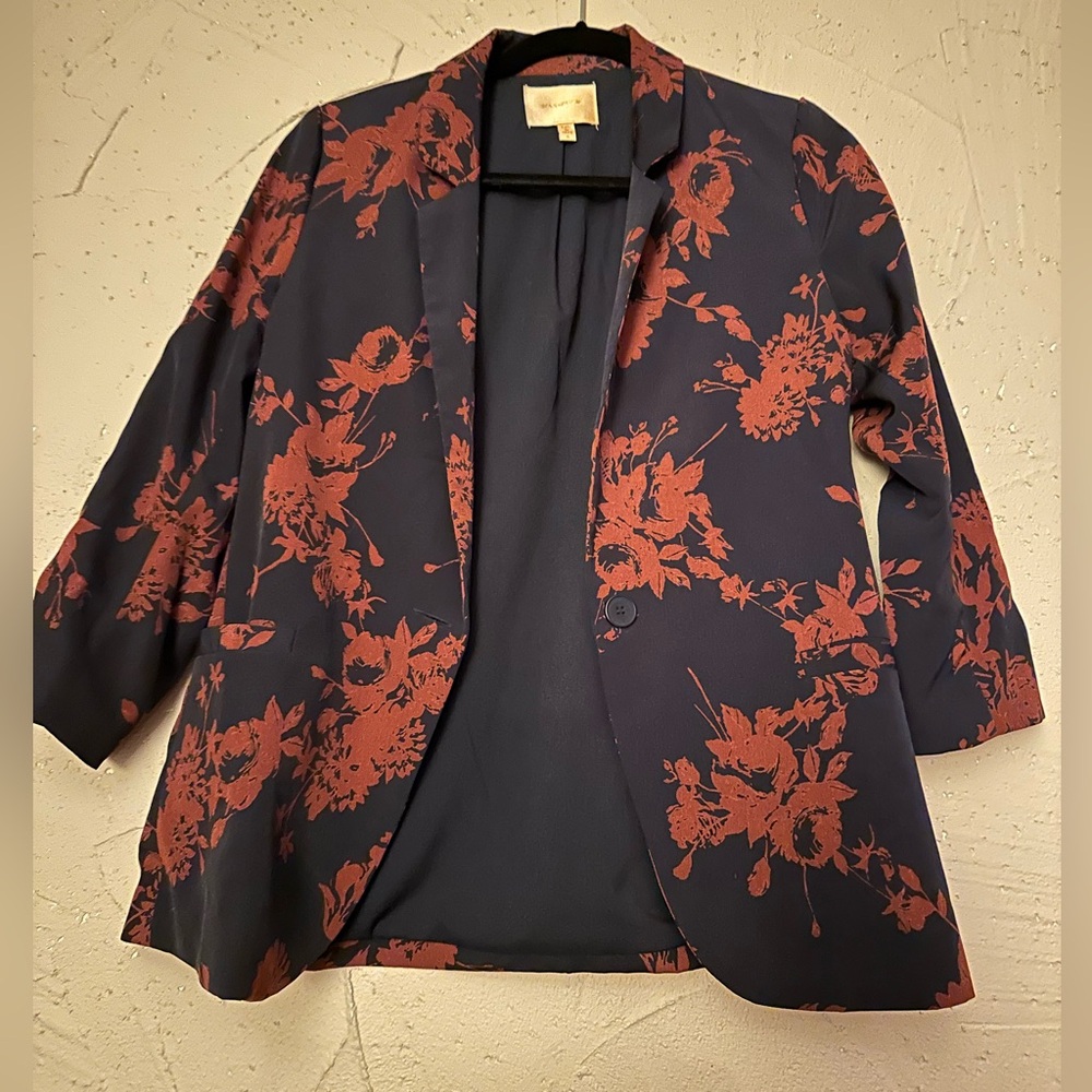 Skies Are Blue Navy and Red Floral Blazer
